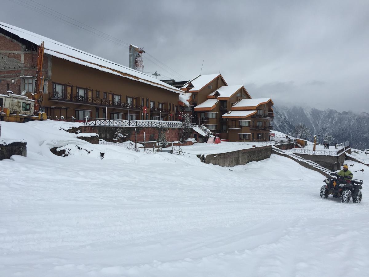 Clifftop Club Auli Joshīmath 外观 照片