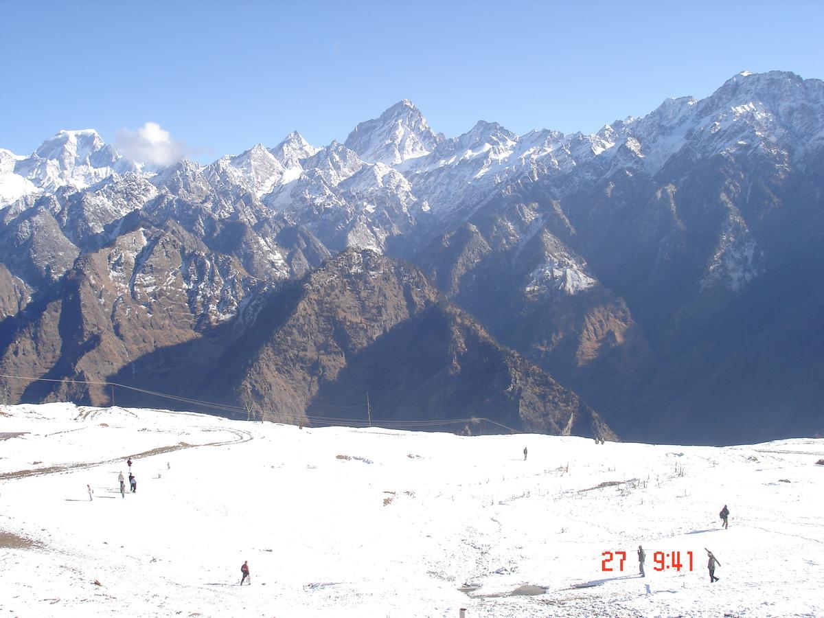 Clifftop Club Auli Joshīmath 外观 照片