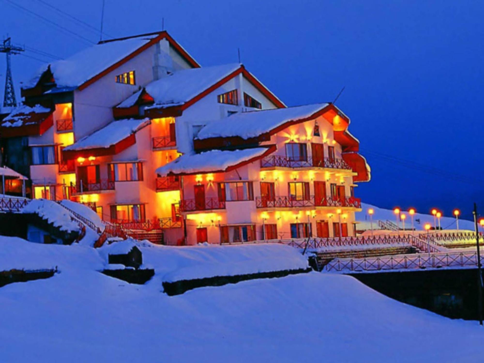 Clifftop Club Auli Joshīmath 外观 照片